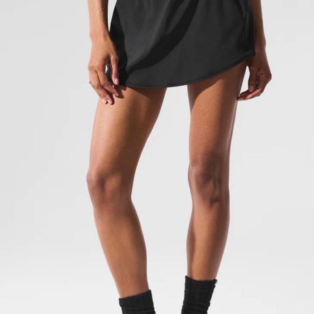Alo Yoga Match Point Tennis Skirt Womens Large Black Logo Waistband NWT - Picture 4 of 5